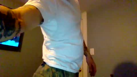 Snapshot of urfunzone chatting on December 14, 12:27 am urfunzone online show from December 14, 12:27 am