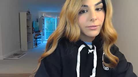 Goddess Marla online show from October 4, 8:51 pm