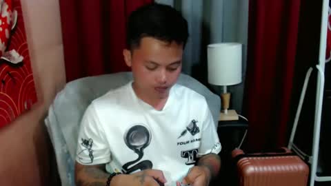 Snapshot of urhot_fucker13 chatting on February 10, 3:21 pm JUST CALL MY NAME jayrus online show from February 10, 3:21 pm