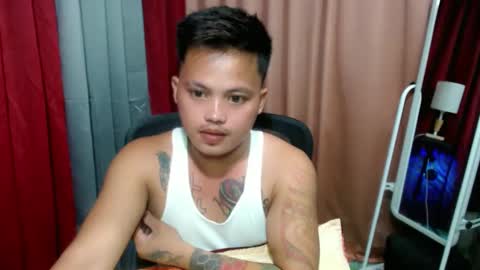 Snapshot of urhot_fucker13 chatting on March 9, 1:26 pm JUST CALL MY NAME jayrus online show from March 9, 1:26 pm