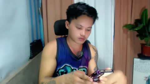 Snapshot of urhot_fucker13 chatting on October 9, 6:33 am JUST CALL MY NAME jayrus online show from October 9, 6:33 am