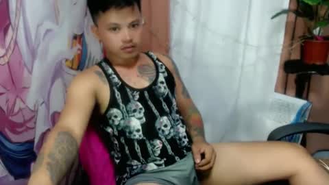 Snapshot of urhot_fucker13 chatting on November 13, 6:23 am JUST CALL MY NAME jayrus online show from November 13, 6:23 am