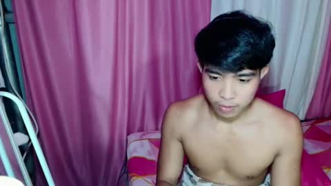 Snapshot of urhot_jeremyxx chatting on November 26, 8:54 pm jeremy online show from November 26, 8:54 pm