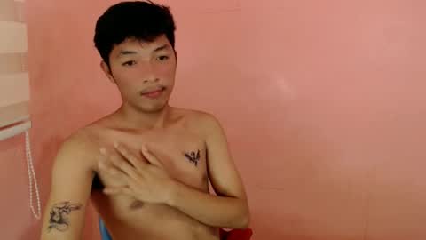 Ethan online show from December 18, 2:49 pm