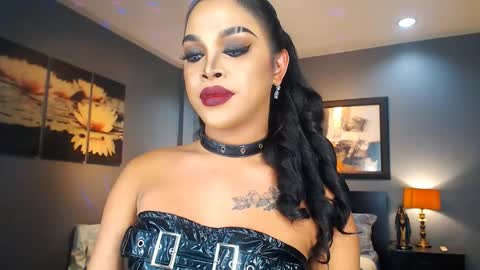 Snapshot of urmajestytyra chatting on March 3, 7:10 am UrMajestyTyra online show from March 3, 7:10 am