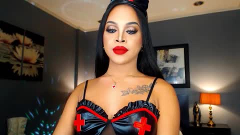 Snapshot of urmajestytyra chatting on September 21, 1:18 am UrMajestyTyra online show from September 21, 1:18 am