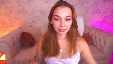 Snapshot of urmuseon chatting on November 2, 7:55 am MusaPleasure online show from November 2, 7:55 am