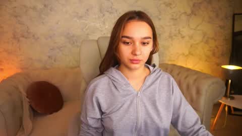 Snapshot of urmuseon chatting on November 17, 7:47 am MusaPleasure online show from November 17, 7:47 am