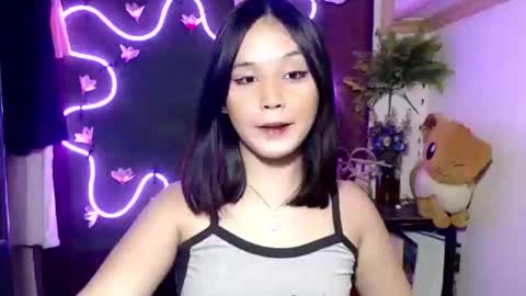 Pia online show from October 20, 8:53 pm