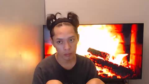 Mel online show from January 12, 11:39 am