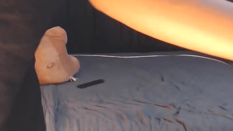 Mel online show from January 19, 4:33 am