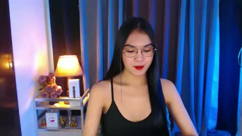 Snapshot of urpretty_nix chatting on December 5, 12:03 pm Nix online show from December 5, 12:03 pm