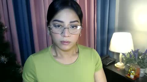 Snapshot of urseductive_calixx chatting on November 8, 7:12 pm JUST CALL ME CALI online show from November 8, 7:12 pm