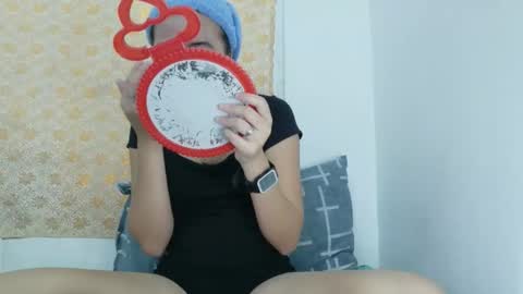 im jenny online show from September 25, 5:44 am