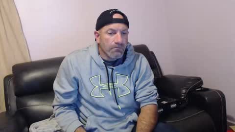 Snapshot of urslav75 chatting on November 1, 11:51 pm urslav75 online show from November 1, 11:51 pm