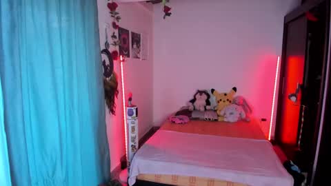    online show from March 9, 10:41 pm