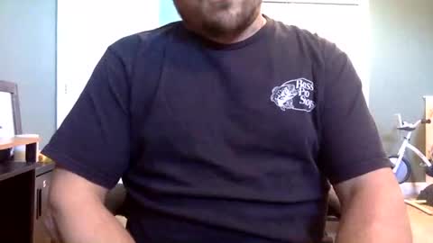 Snapshot of usamalemgj chatting on December 5, 6:26 pm JayDee20420 online show from December 5, 6:26 pm