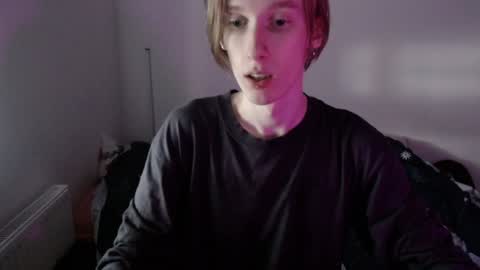 Snapshot of usuck364662 chatting on December 30, 8:32 am Excuse me online show from December 30, 8:32 am