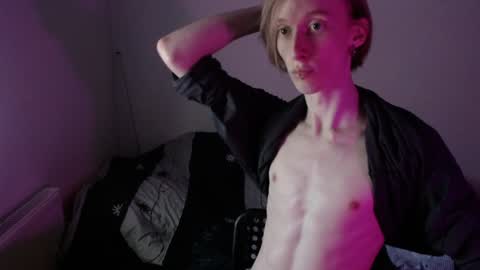 Snapshot of usuck364662 chatting on December 31, 10:26 am Excuse me online show from December 31, 10:26 am