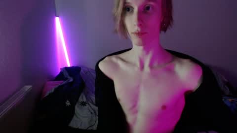 Snapshot of usuck364662 chatting on January 5, 5:51 pm Excuse me online show from January 5, 5:51 pm