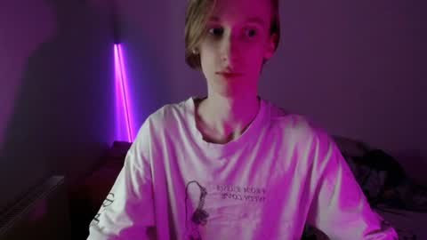 Snapshot of usuck364662 chatting on January 14, 4:47 am Excuse me online show from January 14, 4:47 am