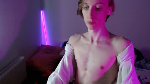 Snapshot of usuck364662 chatting on January 14, 10:59 am Excuse me online show from January 14, 10:59 am