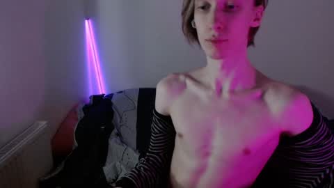 Snapshot of usuck364662 chatting on January 23, 3:26 am Excuse me online show from January 23, 3:26 am