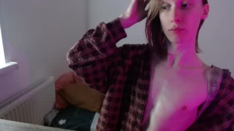 Snapshot of usuck364662 chatting on September 25, 4:27 am Excuse me online show from September 25, 4:27 am