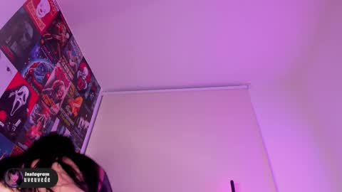 Val help me get 100 thumbs up 3 online show from October 4, 2:31 am