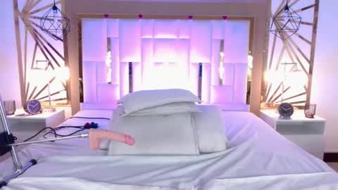 valeriee miller online show from February 17, 9:30 pm