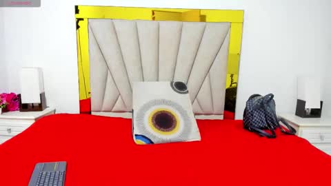 vahioleth  online show from November 6, 3:07 am