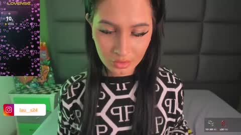 Snapshot of vain_sexualxx chatting on March 10, 9:07 pm luna online show from March 10, 9:07 pm