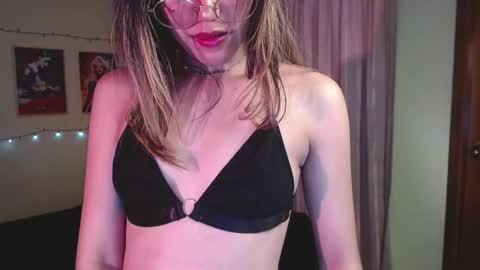 Hi I am Valcooky online show from September 9, 4:56 am