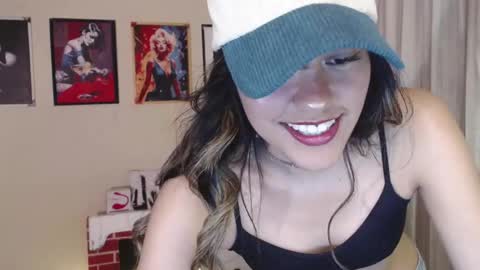 Hi I am Valcooky online show from December 2, 3:23 am