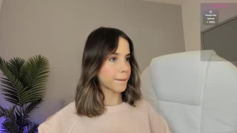 Snapshot of valentina_m17 chatting on February 27, 9:47 pm VALENTINA online show from February 27, 9:47 pm