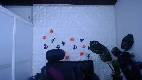 Valentina  online show from October 4, 10:30 pm