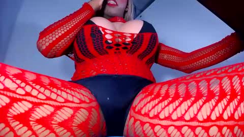 valentinabigcock23 online show from January 14, 2:50 am