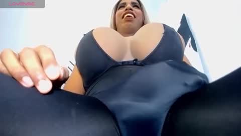 valentinabigcock23 online show from October 3, 12:35 pm