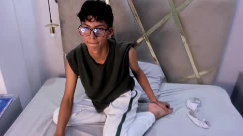 valentino lux online show from November 14, 10:18 pm