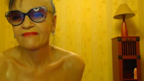 valentijm online show from March 11, 8:09 am