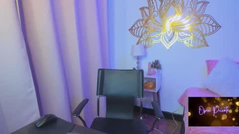 Snapshot of valeperez24 chatting on September 15, 1:49 am Valery And Daniel online show from September 15, 1:49 am