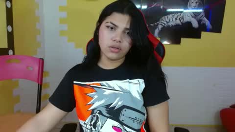 Snapshot of valeri_harpers4 chatting on February 26, 9:53 am valeri_harpers4 online show from February 26, 9:53 am