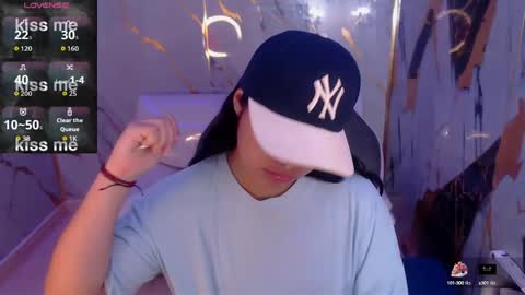 Snapshot of valeri_harpers4 chatting on October 10, 4:39 pm valeri_harpers4 online show from October 10, 4:39 pm