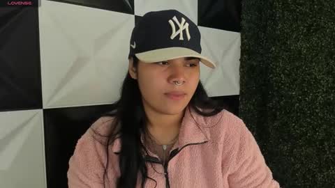 Snapshot of valeri_harpers4 chatting on November 30, 12:58 am valeri_harpers4 online show from November 30, 12:58 am