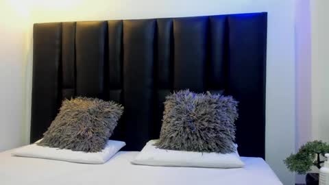 valeri_tafur online show from January 21, 11:03 am