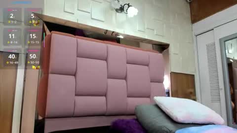 valeria__henao1 online show from November 20, 7:24 pm