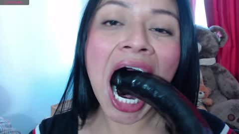 Snapshot of valeria_fiery chatting on January 21, 9:57 pm VALERIA online show from January 21, 9:57 pm