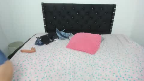 valeria_hot12 online show from October 7, 10:29 pm