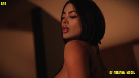 Snapshot of valeria_orozco chatting on March 3, 1:42 am valeria_orozco online show from March 3, 1:42 am