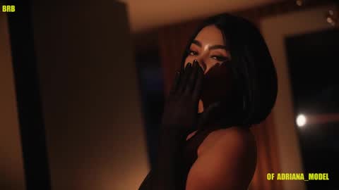 Snapshot of valeria_orozco chatting on March 4, 2:27 am valeria_orozco online show from March 4, 2:27 am